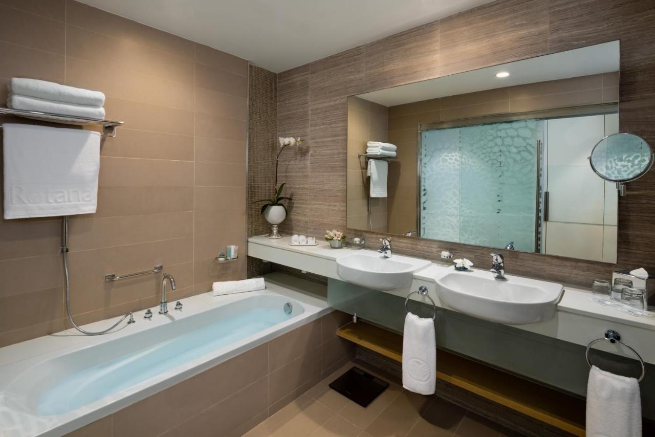 Rotana Residences Апарт-отель 5*