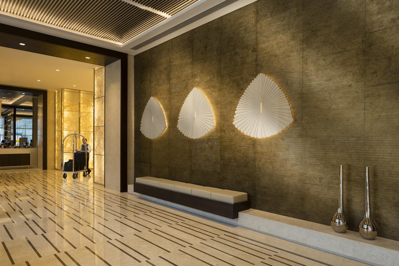 Rotana Residences Апарт-отель 5*