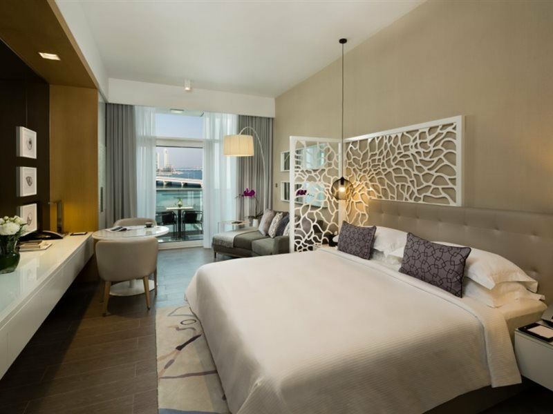 Апарт-отель Rotana Residences