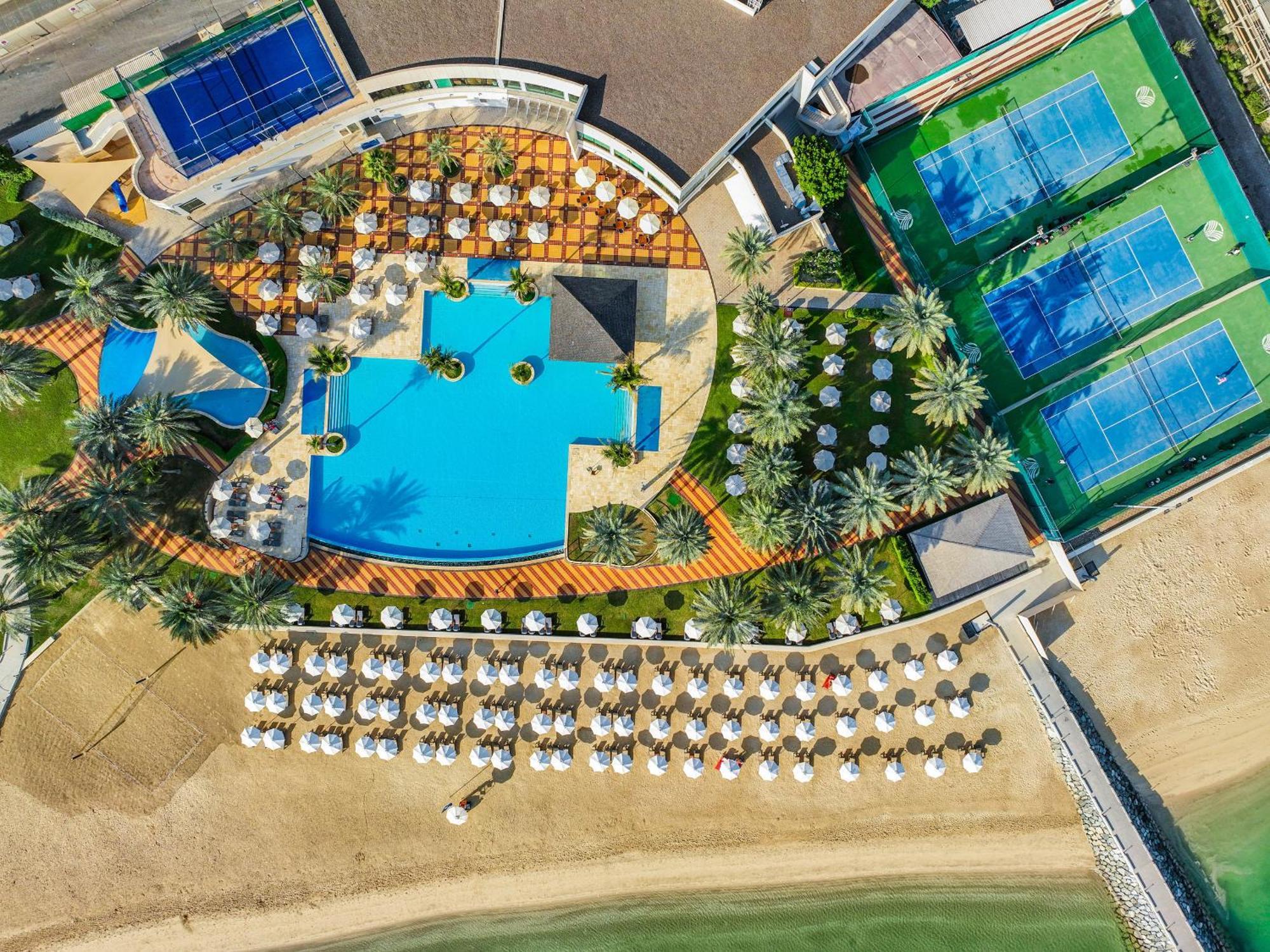 بيتش روتانا ريزدنسز 5*